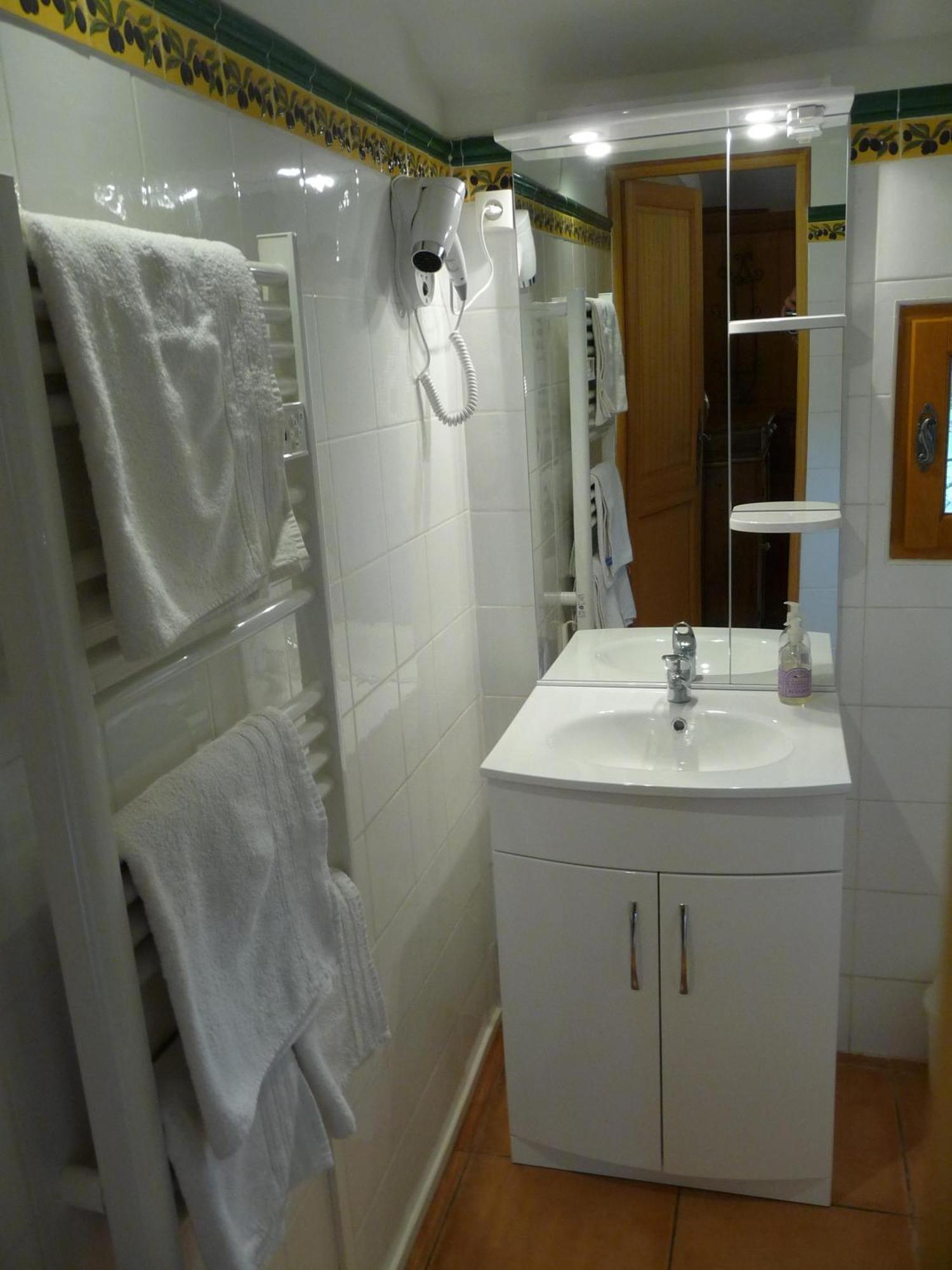 Le Mas Des Vergers Salon-de-Provence Kamer foto